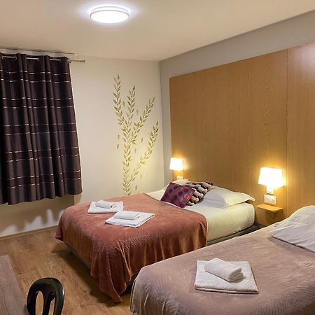 Hotel Le Saint Amand Bagian luar foto
