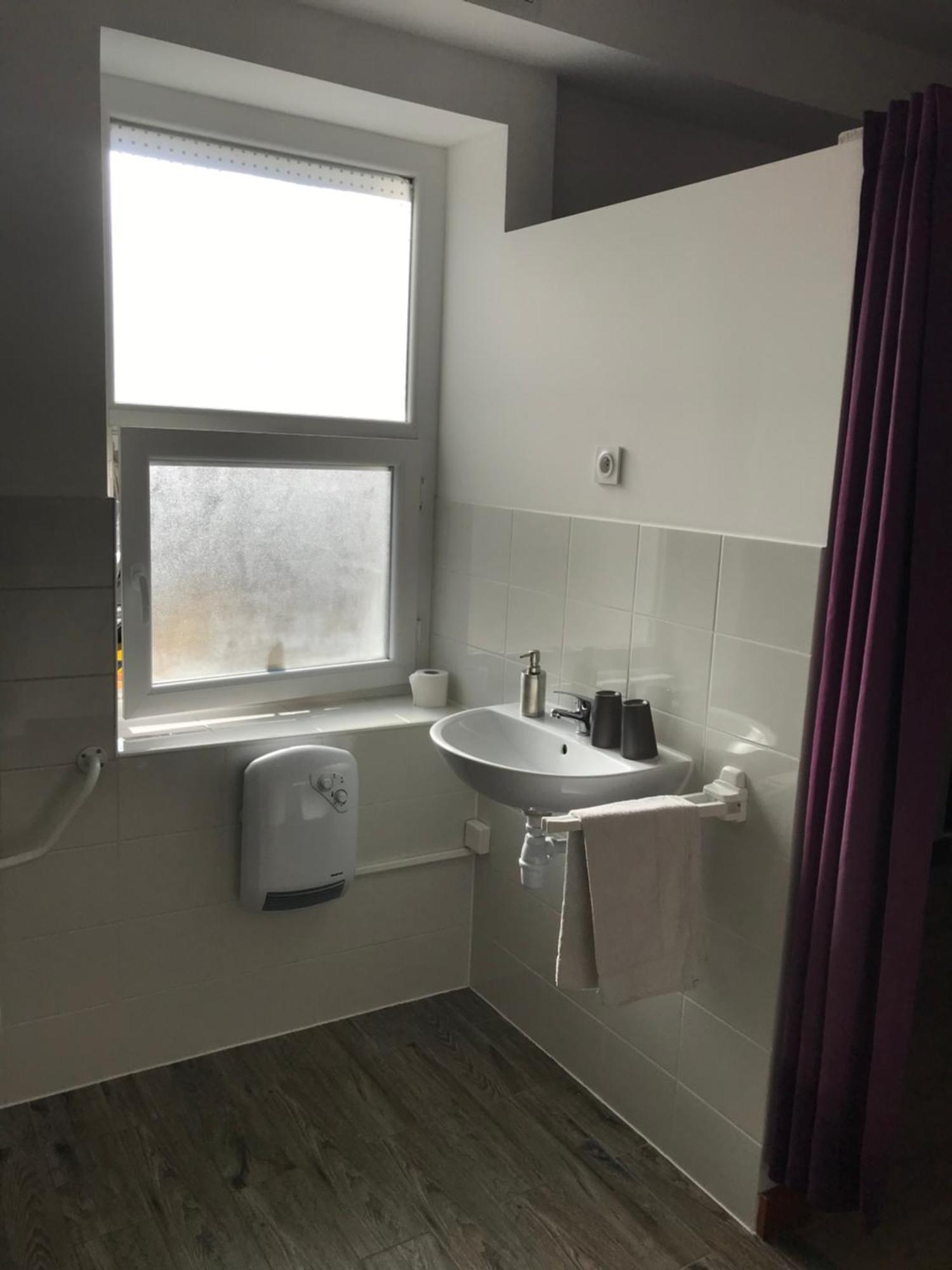Hotel Le Saint Amand Bagian luar foto