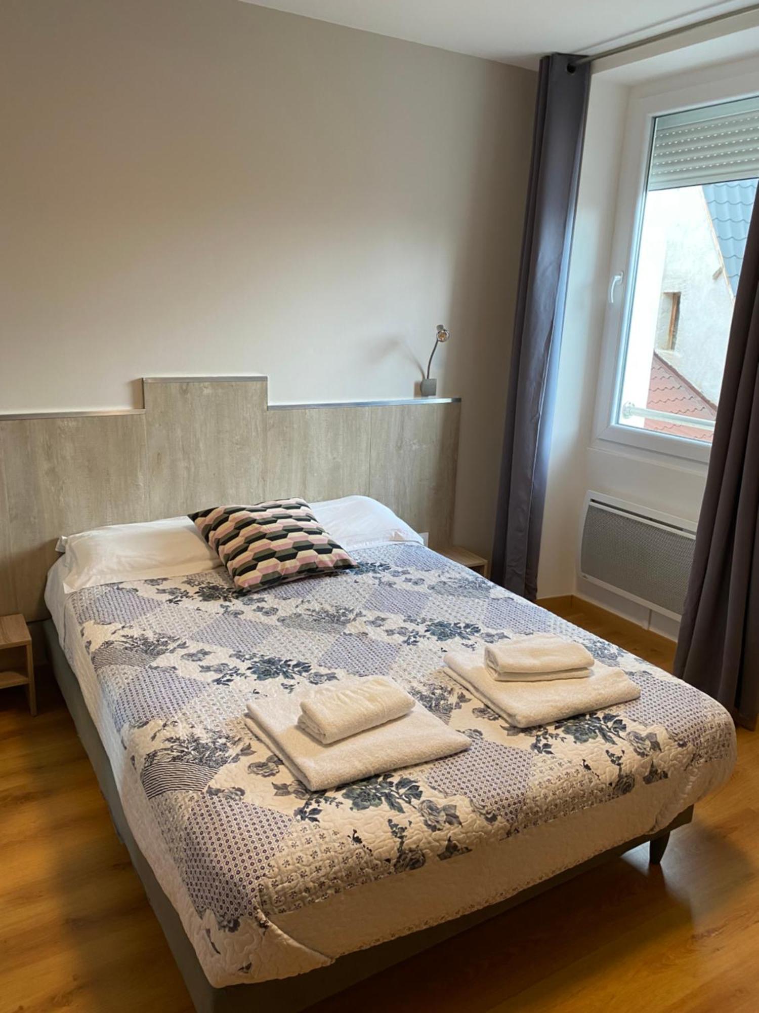 Hotel Le Saint Amand Bagian luar foto