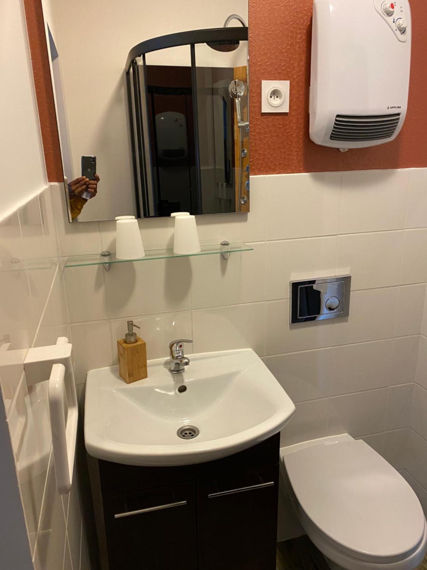 Hotel Le Saint Amand Bagian luar foto