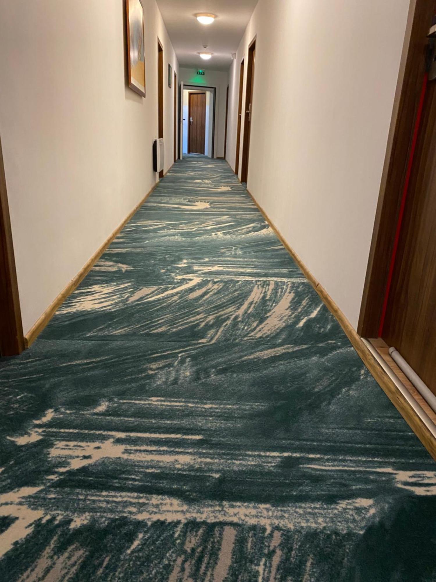 Hotel Le Saint Amand Bagian luar foto