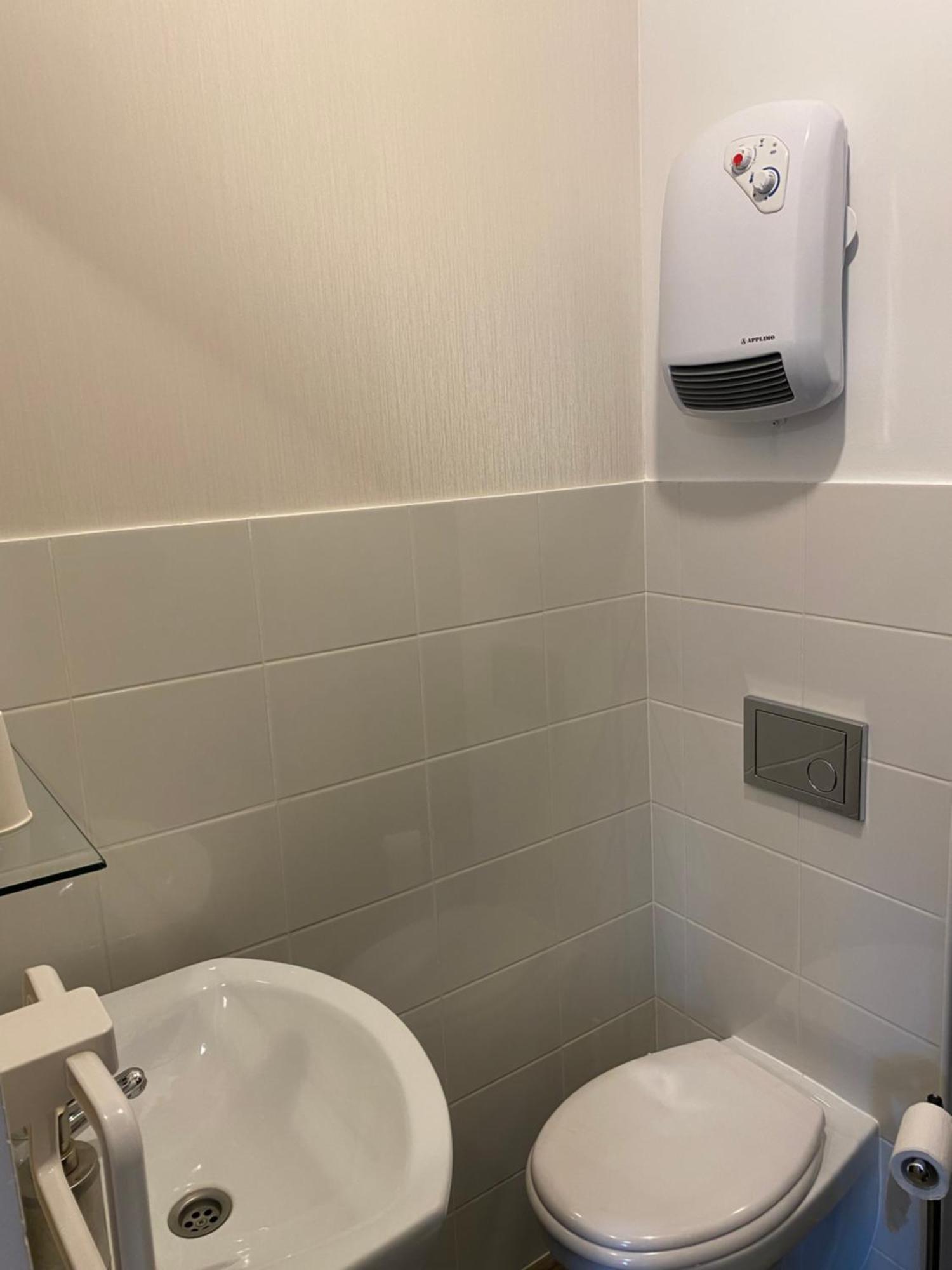 Hotel Le Saint Amand Bagian luar foto