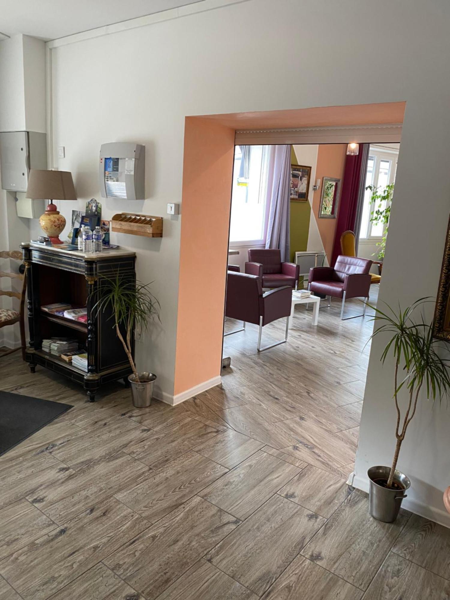 Hotel Le Saint Amand Bagian luar foto