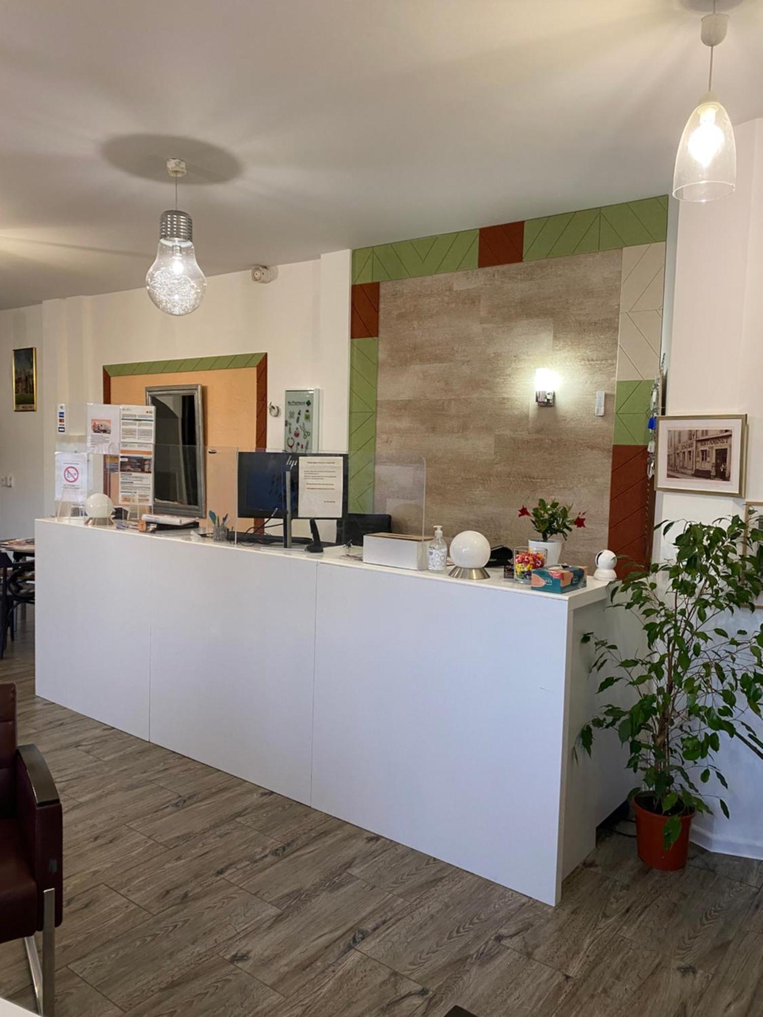Hotel Le Saint Amand Bagian luar foto