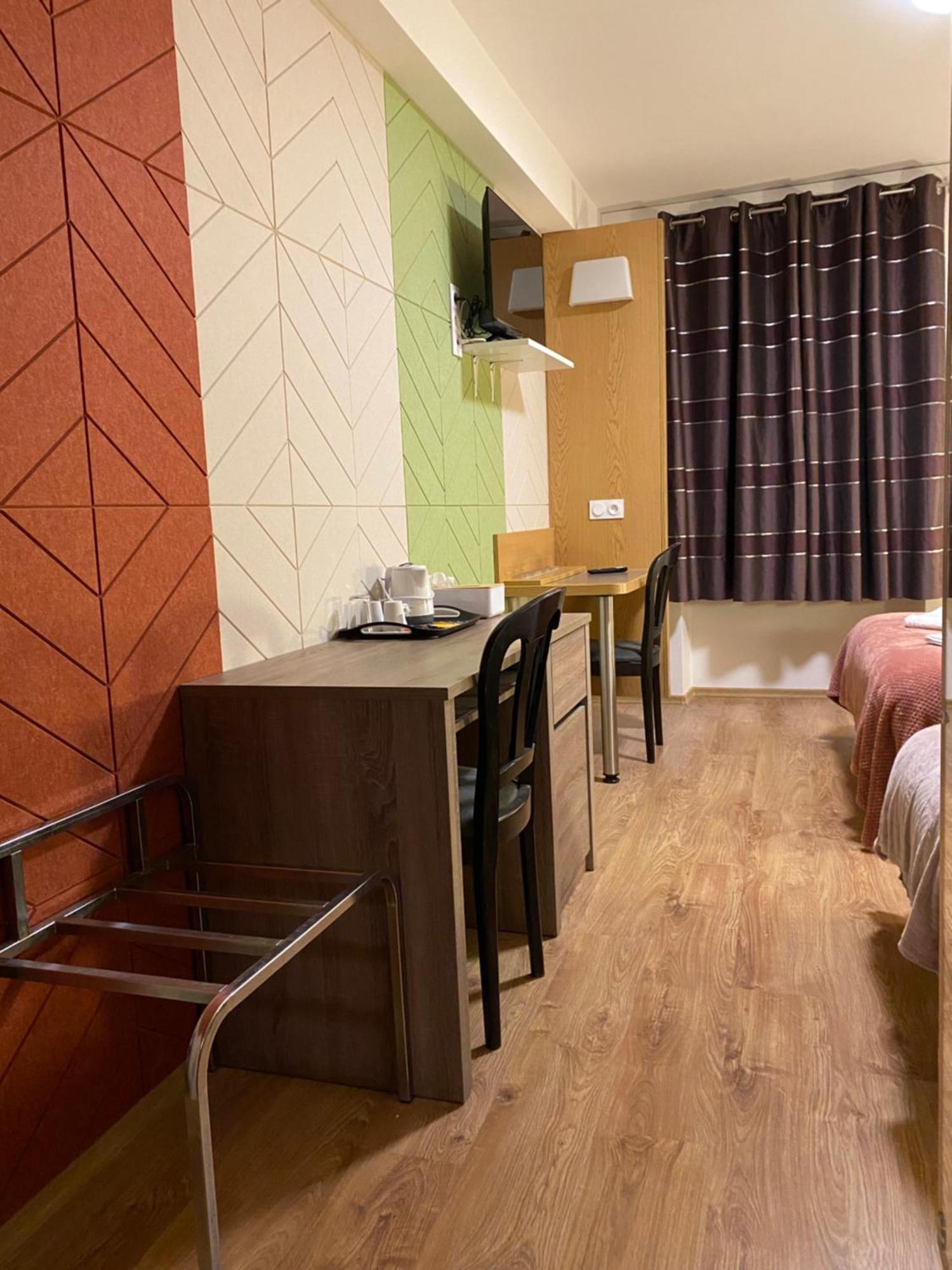 Hotel Le Saint Amand Bagian luar foto